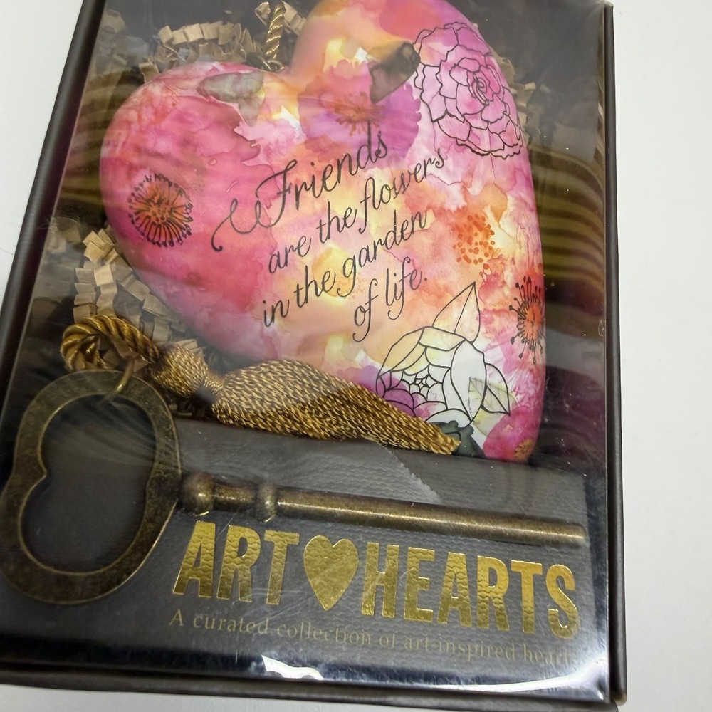 DEMDACO Art Hearts Friends Are Flowers Margaret Berg Sculpted Heart New In Box
